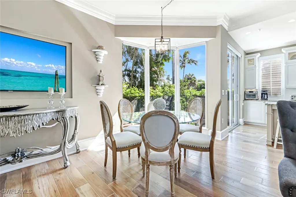 993 8th Street S Naples FL 34102