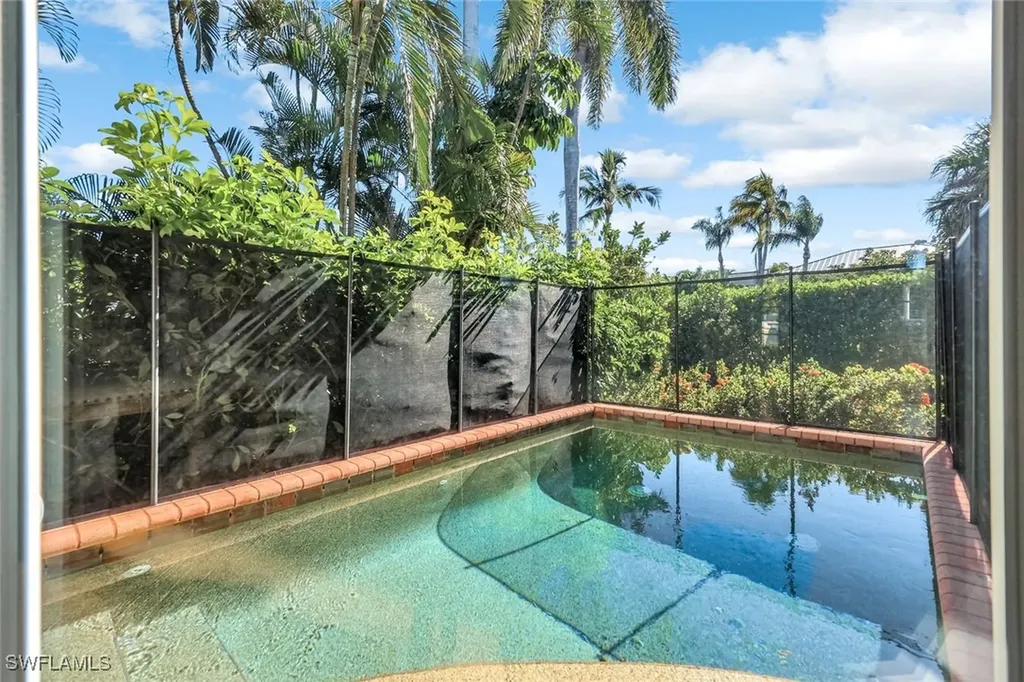 993 8th Street S Naples FL 34102