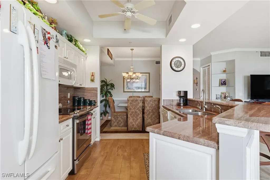 2910 Cypress Trace Circle Naples FL 34119