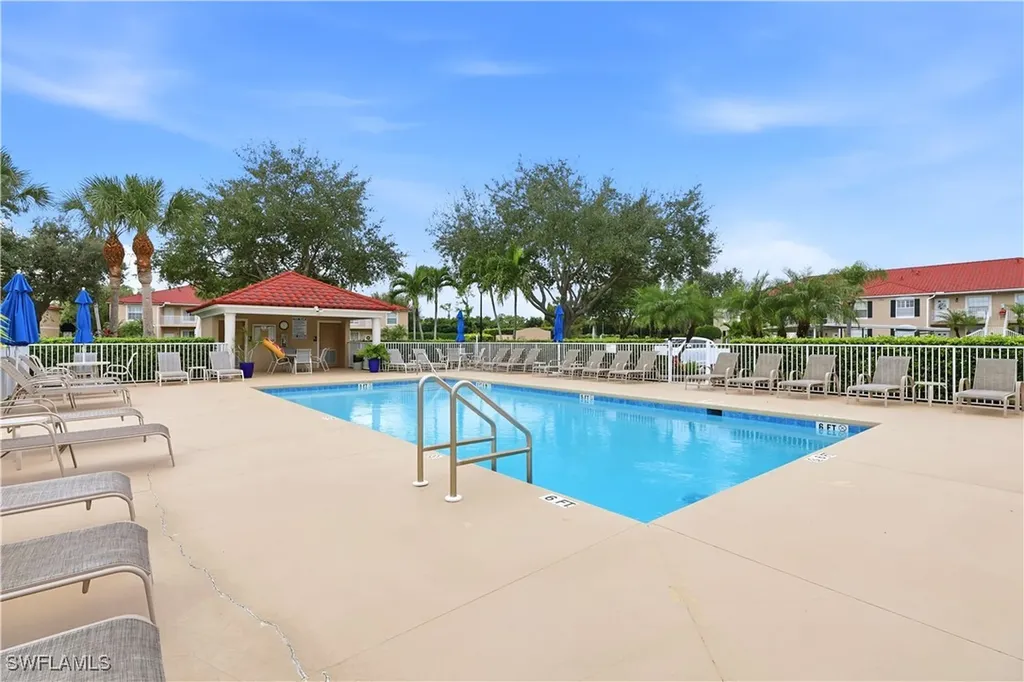 2910 Cypress Trace Circle Naples FL 34119