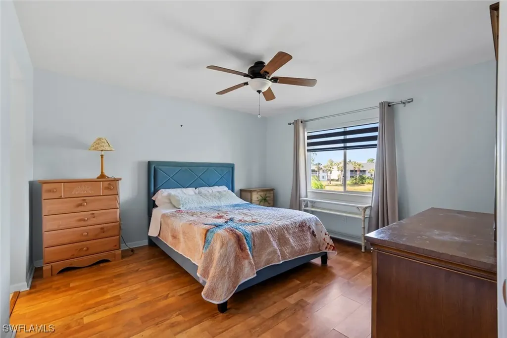 121 Gabriel Circle Naples FL 34104