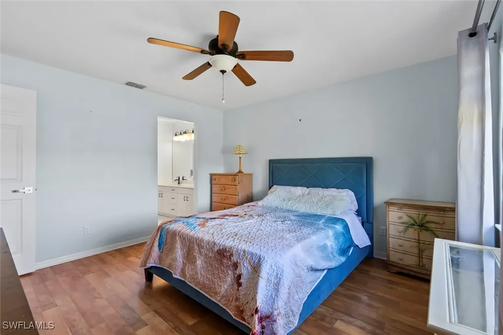 121 Gabriel Circle Naples FL 34104