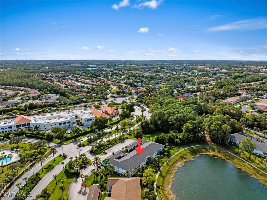 121 Gabriel Circle Naples FL 34104