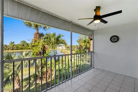 121 Gabriel Circle Naples FL 34104