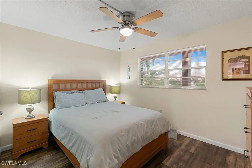 160 Turtle Lake Court Naples FL 34105