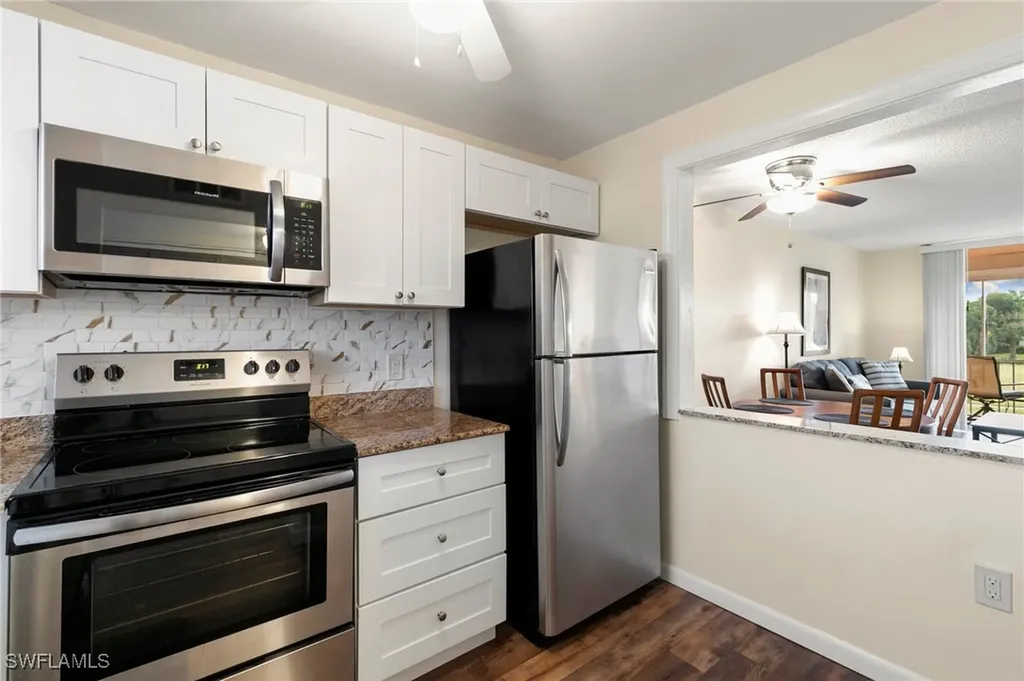 160 Turtle Lake Court Naples FL 34105