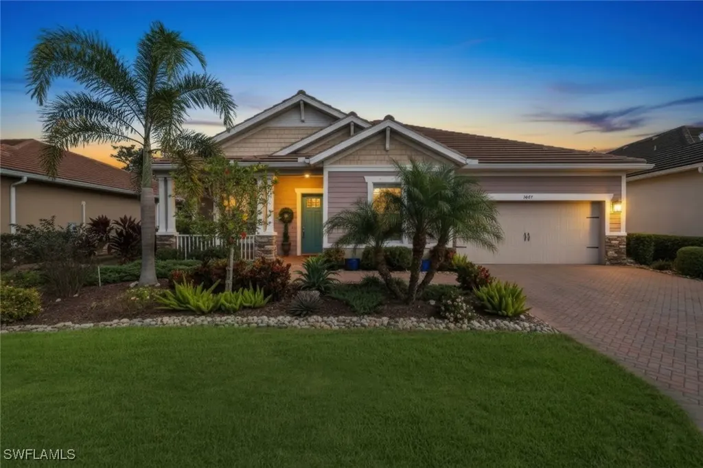 3837 Helmsman Drive Naples FL 34120
