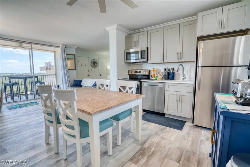 5800 Bonita Beach Road SW Bonita Springs FL 34134