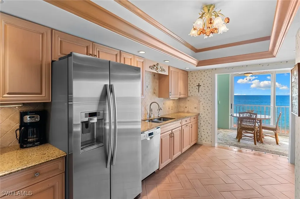 1285 Gulf Shore Boulevard N Naples FL 34102