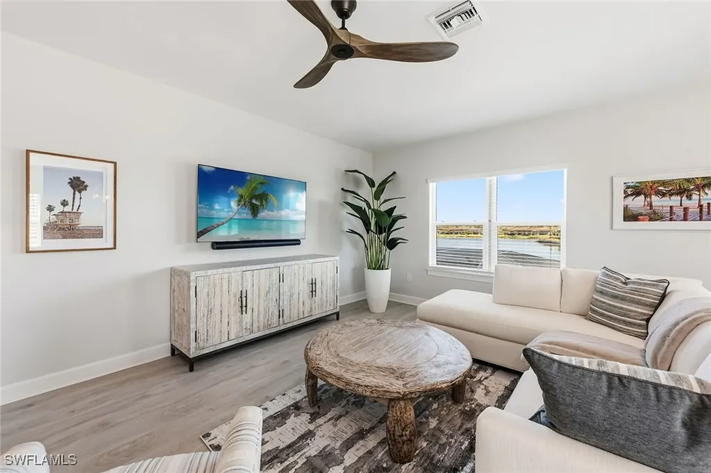 15378 Turin Drive Naples FL 34114