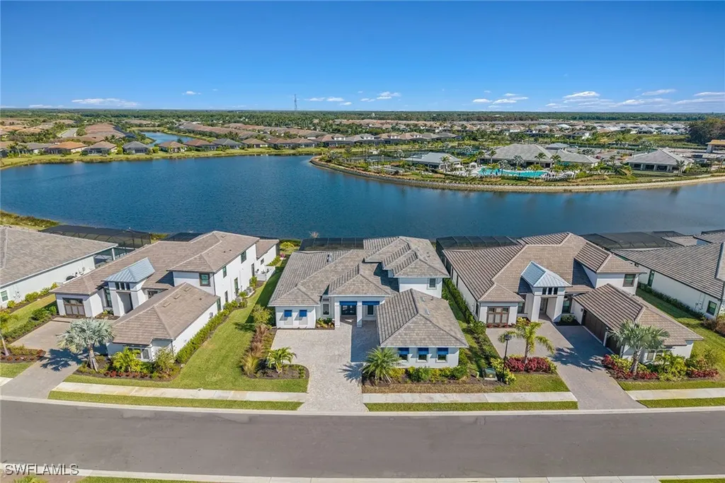 15378 Turin Drive Naples FL 34114