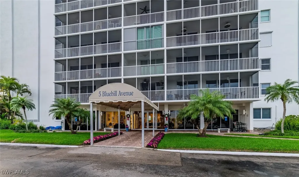 5 Bluebill Avenue Naples FL 34108