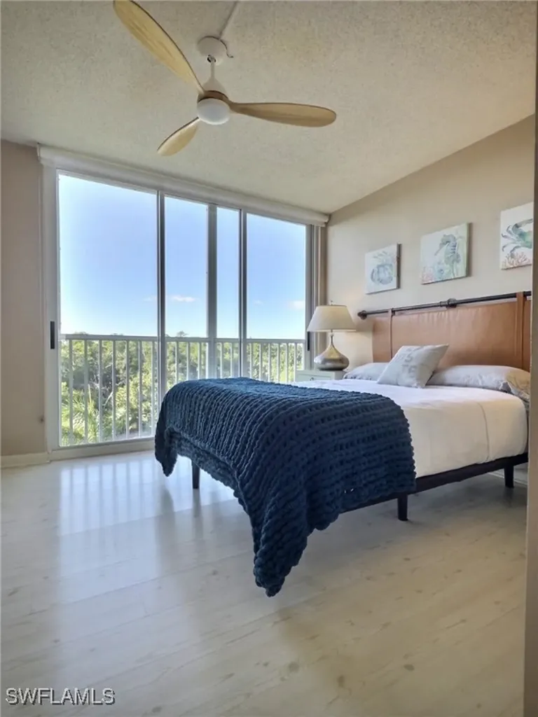 5 Bluebill Avenue Naples FL 34108