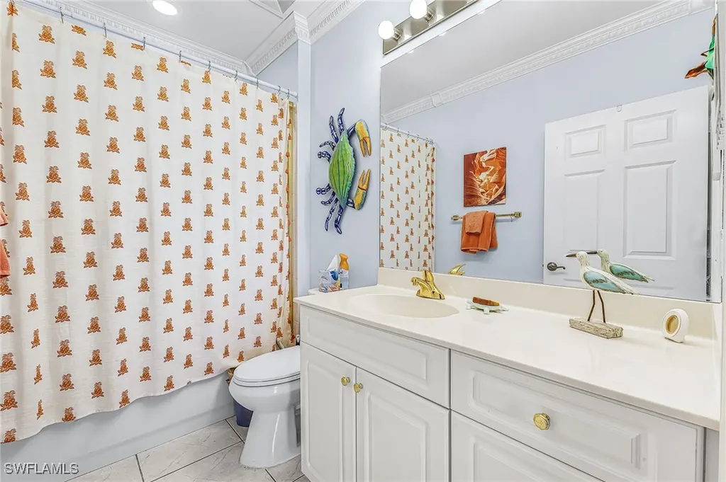 451 Bayfront Place Naples FL 34102