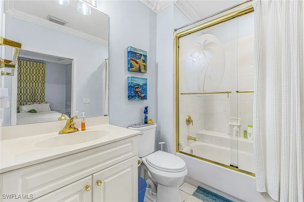 451 Bayfront Place Naples FL 34102