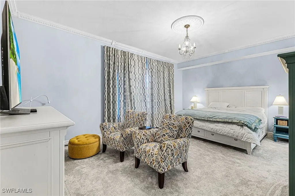 451 Bayfront Place Naples FL 34102