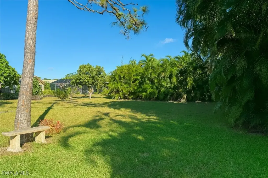 22783 Fountain Lakes Boulevard Estero FL 33928