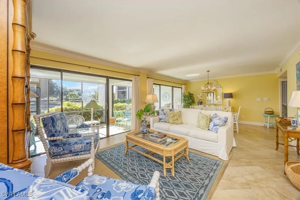 544 Retreat Drive Naples FL 34110