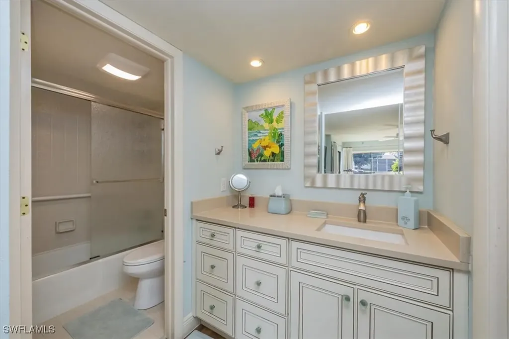 544 Retreat Drive Naples FL 34110