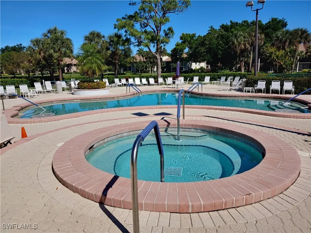 544 Retreat Drive Naples FL 34110