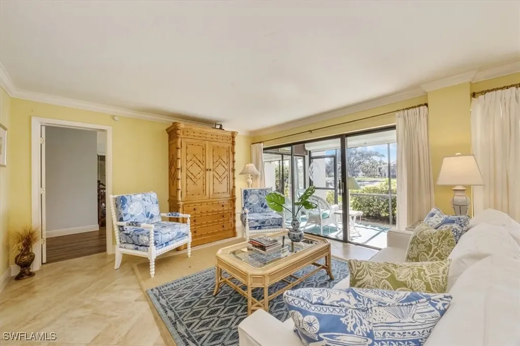 544 Retreat Drive Naples FL 34110