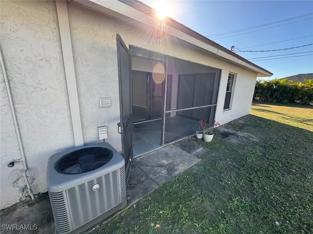 3004 Santa Barbara Boulevard Cape Coral FL 33914