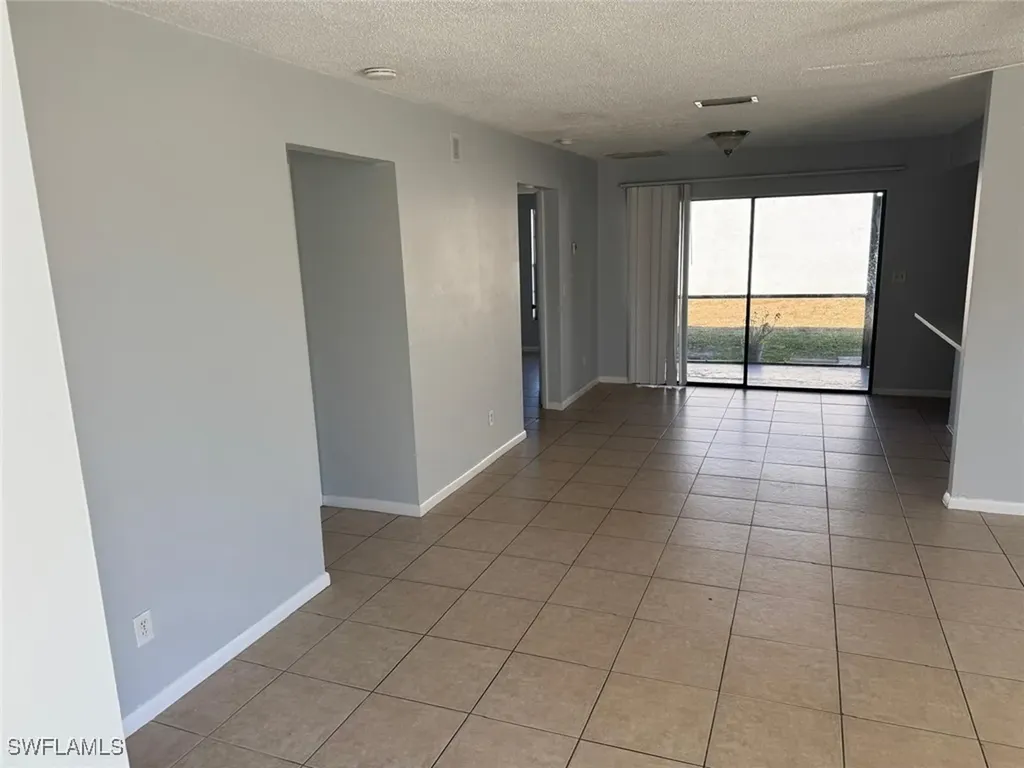 3004 Santa Barbara Boulevard Cape Coral FL 33914