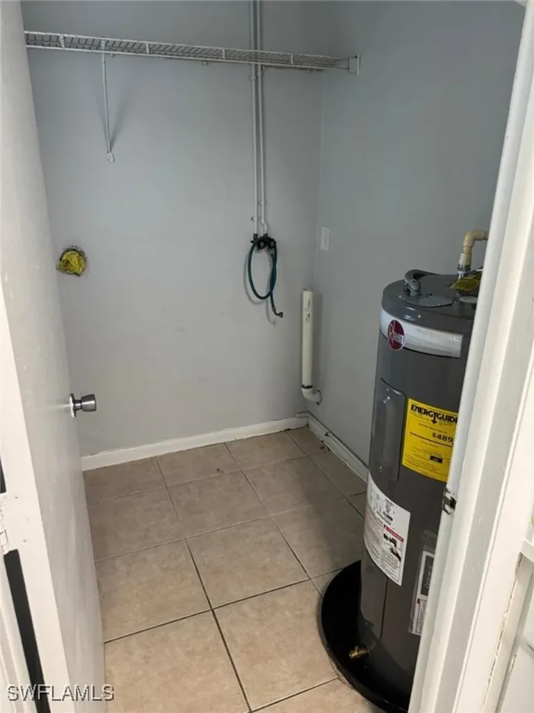 3004 Santa Barbara Boulevard Cape Coral FL 33914