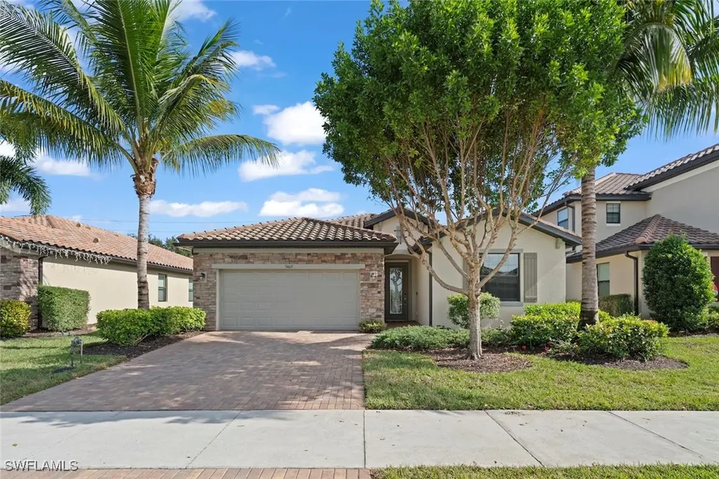 9409 Glenforest Drive Naples FL 34120