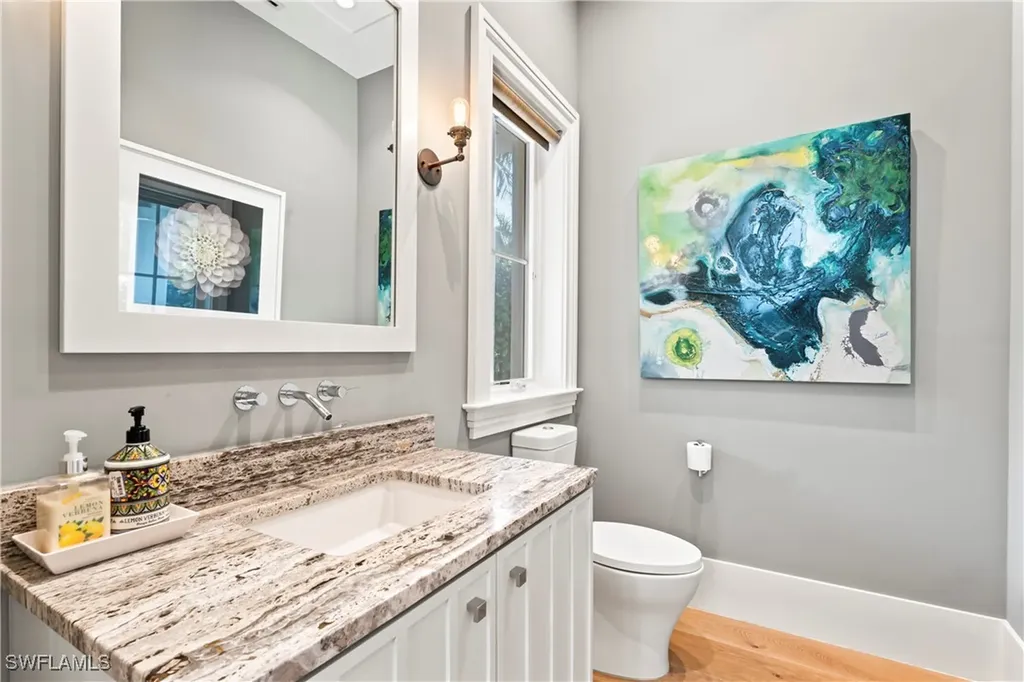 12 6th Street S Naples FL 34102