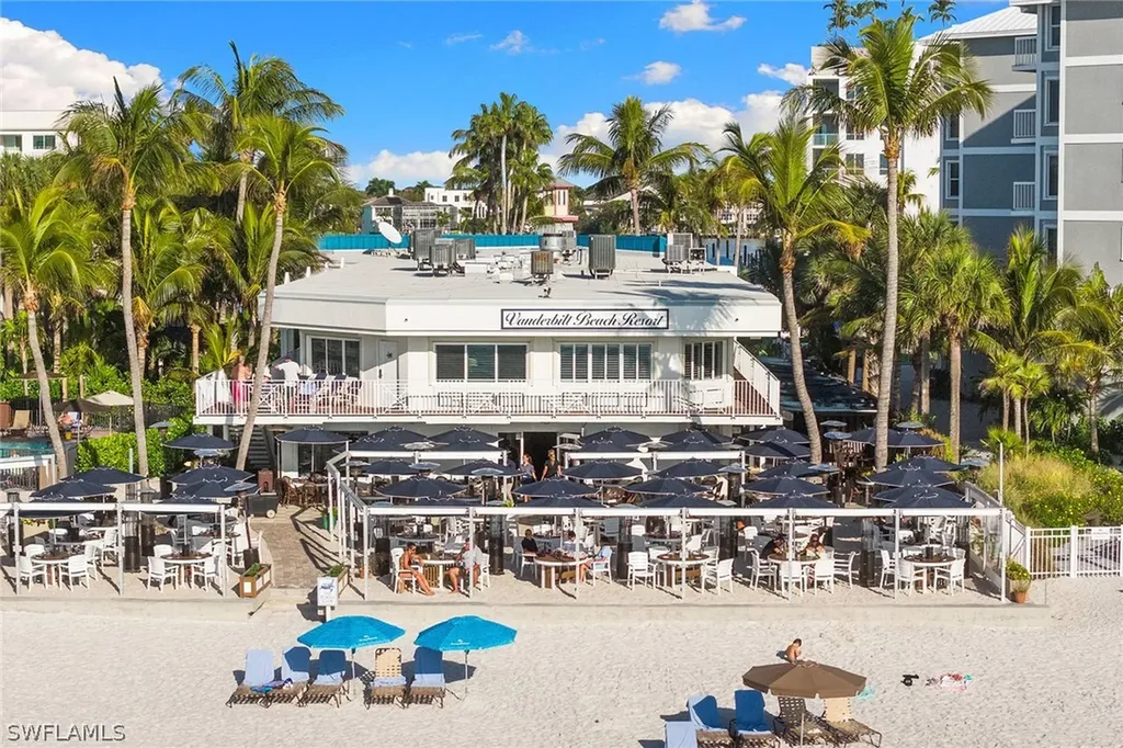 260 Southbay Drive Naples FL 34108