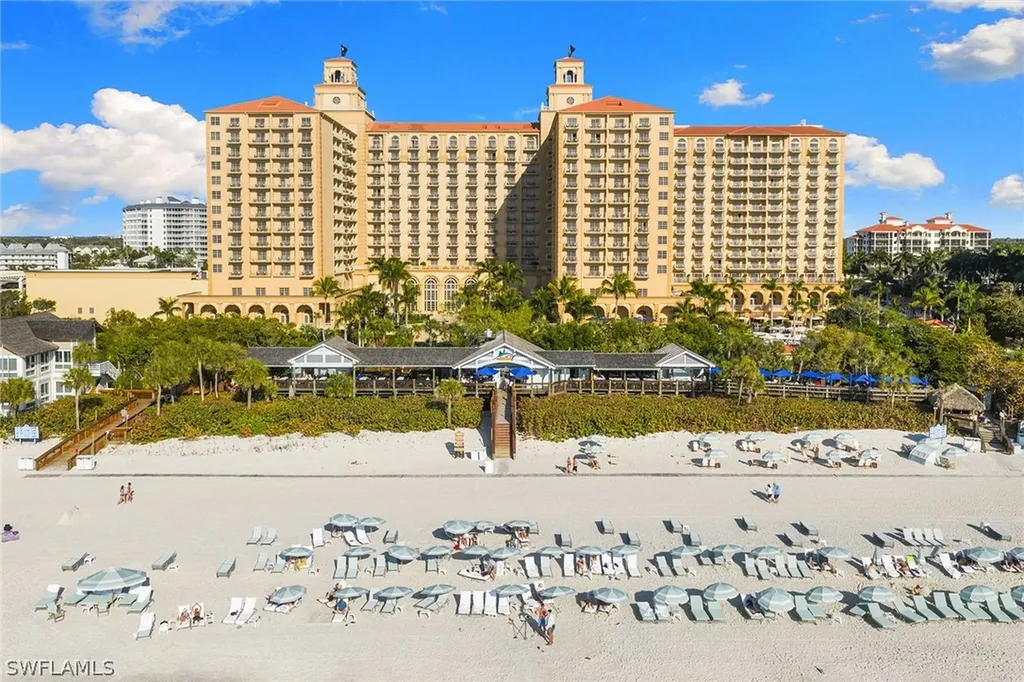 260 Southbay Drive Naples FL 34108