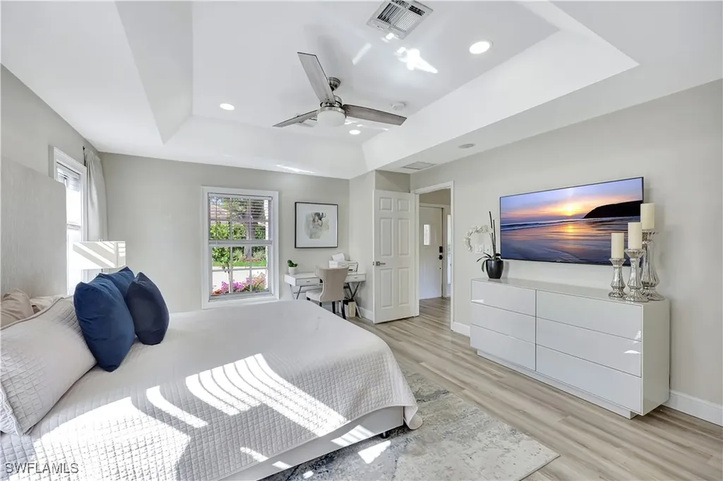 5138 Kristin Court Naples FL 34105