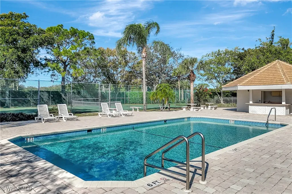 5138 Kristin Court Naples FL 34105