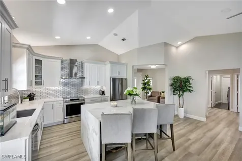 5138 Kristin Court Naples FL 34105