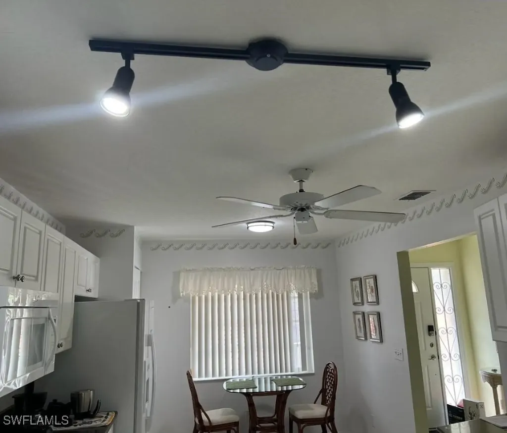 448 Gabriel Circle #3310 Gabriel Circle Naples FL 34104