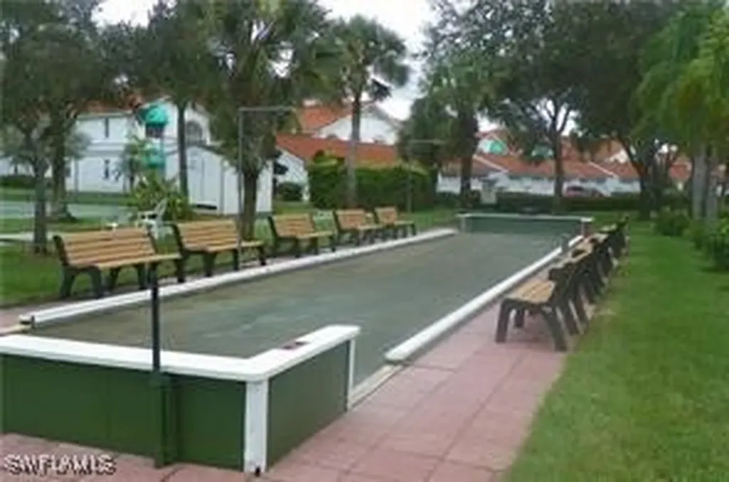 448 Gabriel Circle #3310 Gabriel Circle Naples FL 34104