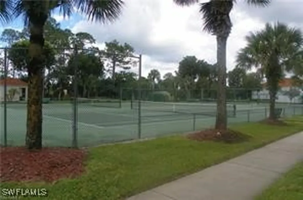 448 Gabriel Circle #3310 Gabriel Circle Naples FL 34104