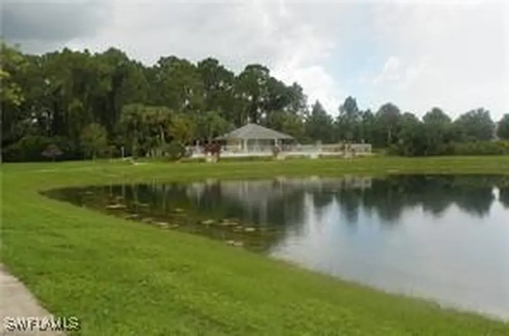 448 Gabriel Cir #3310 Gabriel Circle Naples FL 34104