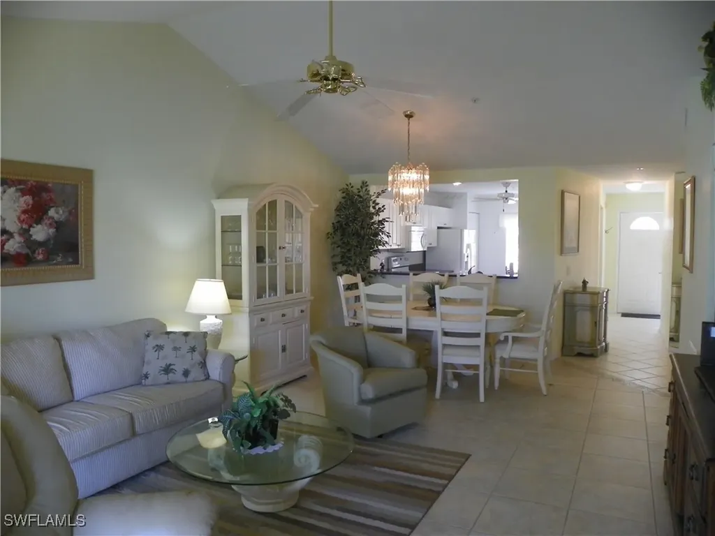 448 Gabriel Circle #3310 Gabriel Circle Naples FL 34104