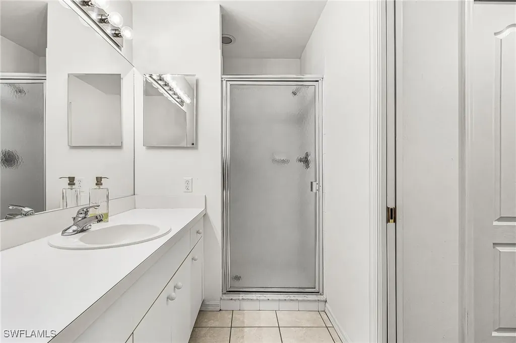 8505 Naples Heritage Drive Naples FL 34112