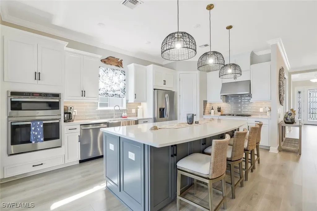 15804 Derna Street Naples FL 34114