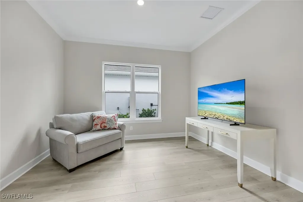 15804 Derna Street Naples FL 34114