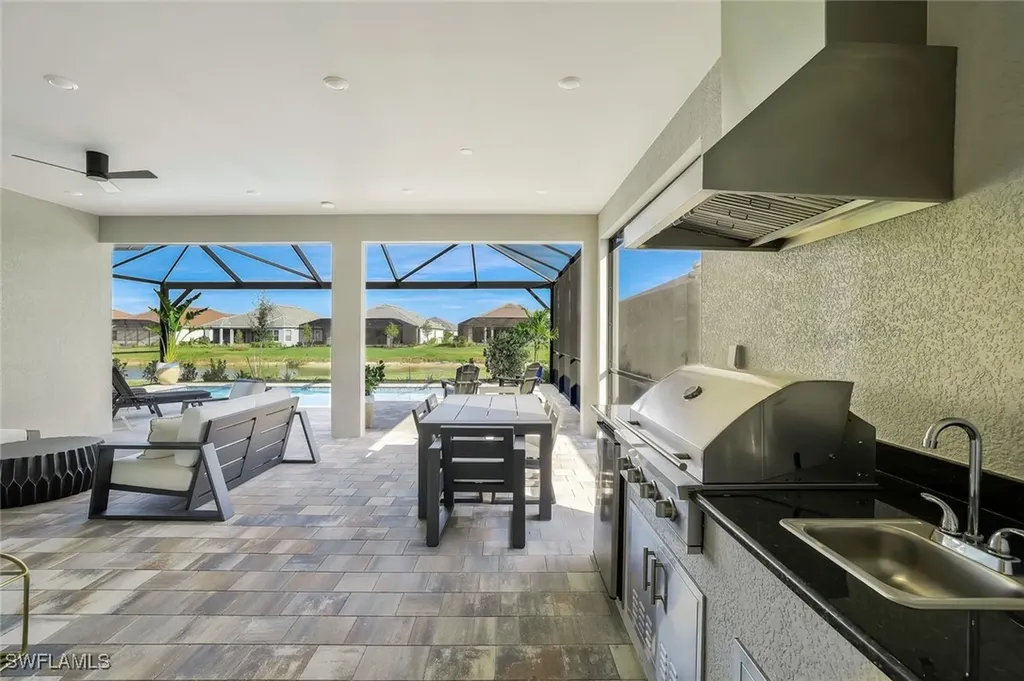 15804 Derna Street Naples FL 34114