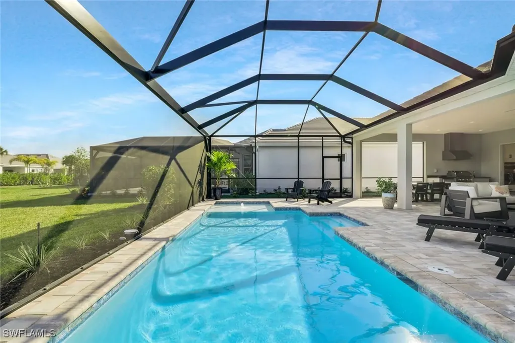 15804 Derna Street Naples FL 34114