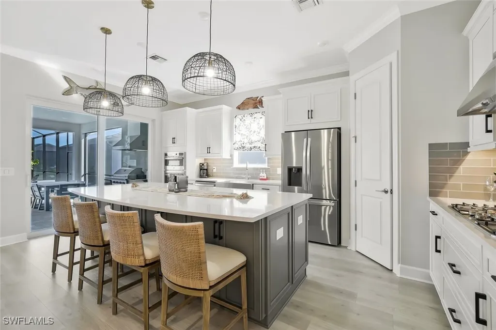 15804 Derna Street Naples FL 34114
