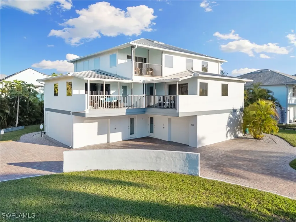 821 Palm Street Marco Island FL 34145