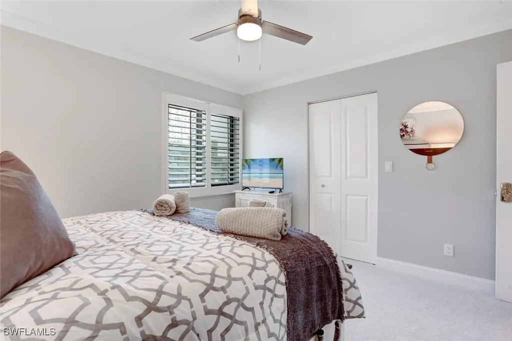 6535 Valen Way Naples FL 34108