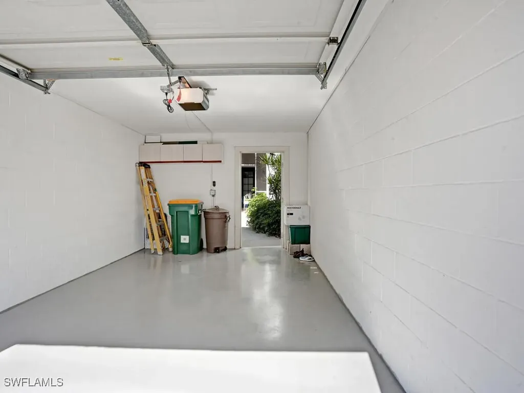 7095 Barrington Circle Naples FL 34108