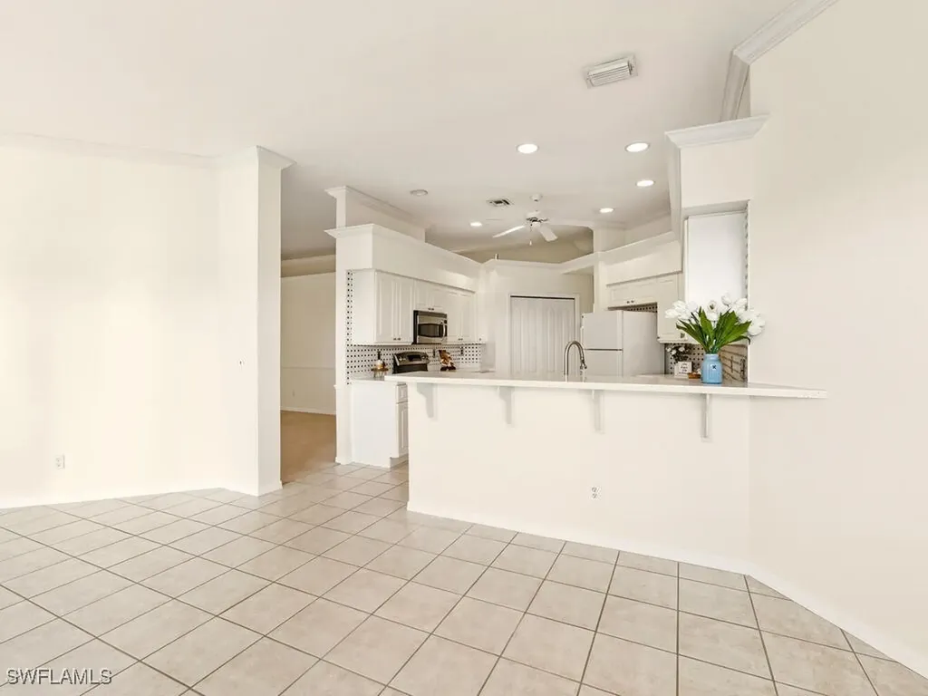 2051 Morning Sun Lane Naples FL 34119